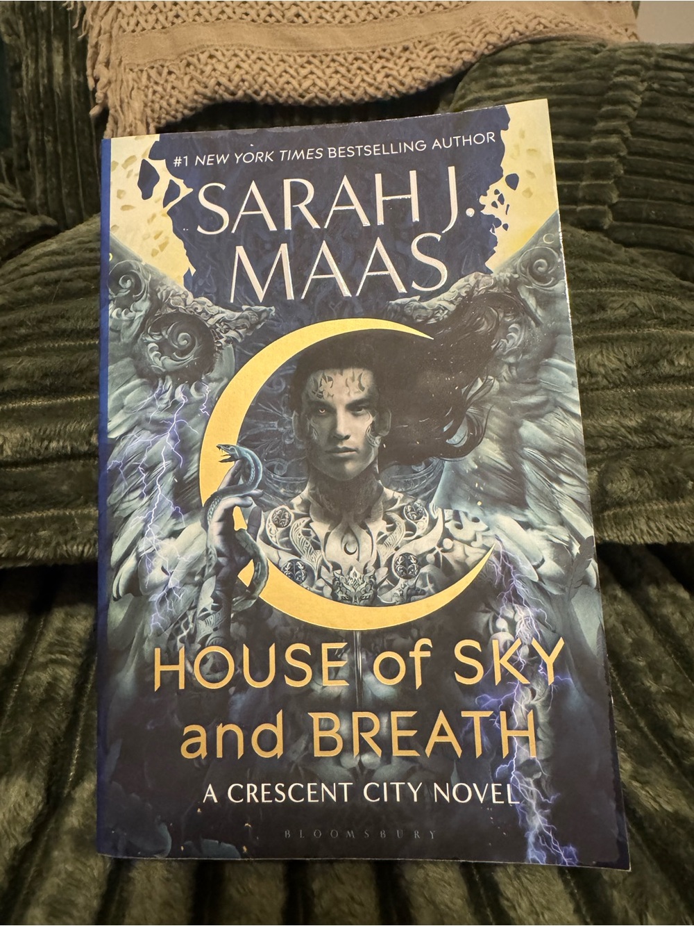 Sarah J. Maas - House of Sky and Breath (Blue & Gold Cover)